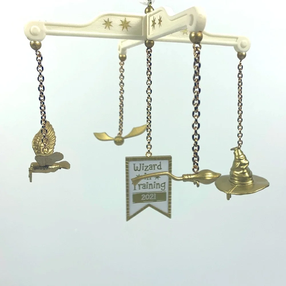 Hallmark Keepsake Ornament Harry Potter Wizard in Training Snitch Hedwig Sorting